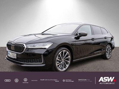 Onyxschwarz metallic Gebraucht 2025 Skoda Superb LAURIN & KLEMENT Kombi | 52.990 € (Etwas zu teuer)