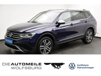 Gebraucht VW Tiguan Allspace Elegance 200 PS (147 kW) 2023 Atlantic blue metallic (metallic) SUV
