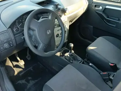 Gebraucht Opel Meriva 90 PS (66 kW) 2005 Van / Kleinbus