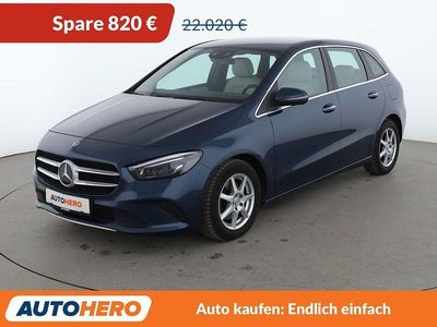 Używany Mercedes B200 Progressive 150 KM (110 kW) 2019 Niebieski Minivan