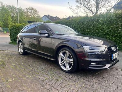 Grau Gebraucht 2015 Audi A4 S-Line Kombi | 9.300 € (Fairer Preis)