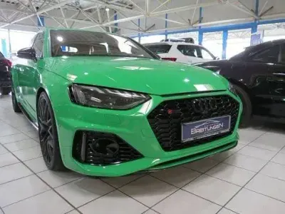 Gebraucht Audi RS4 450 PS (330 kW) 2021 Grün Kombi
