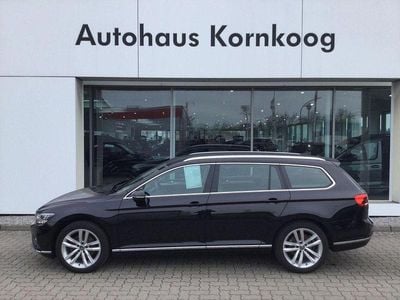 Gebraucht VW Passat Elegance 150 PS (110 kW) 2021 Schwarz Kombi