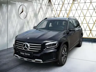 Gebraucht Mercedes GLB200 Progressive 163 PS (119 kW) 2025 Schwarz SUV