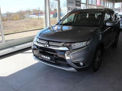 Second-hand Mitsubishi Outlander Plus 150 CP (110 kW) 2018 Gri SUV
