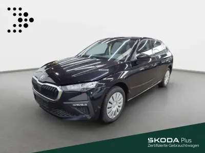Gebraucht Skoda Scala Essence 116 PS (85 kW) 2025 Schwarz Kleinwagen