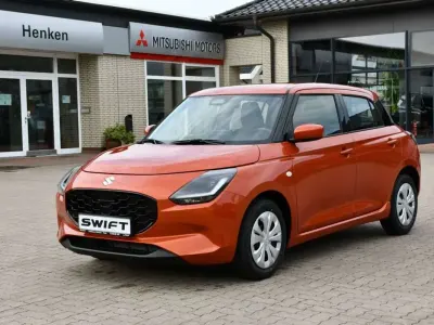 Neu Suzuki Swift Club 2026 Flame orange pearl metallic Kleinwagen