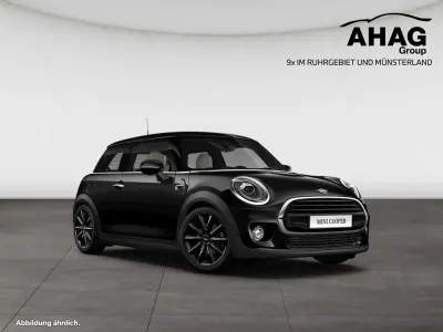 Gebraucht Mini Cooper 136 PS (100 kW) 2020 Midnight black Kleinwagen
