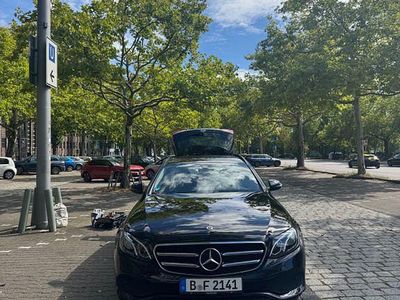 Gebraucht Mercedes E200 150 PS (110 kW) 2018 Schwarz Kombi