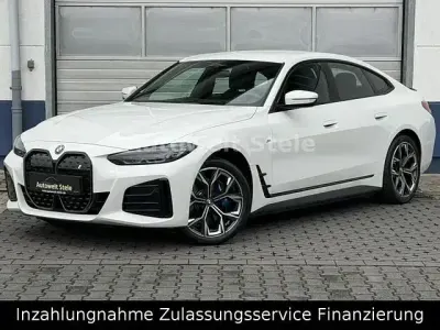 Gebraucht BMW i4 M Sport 250 kW (340 PS) 2023 Alpinweiss iii Limousine