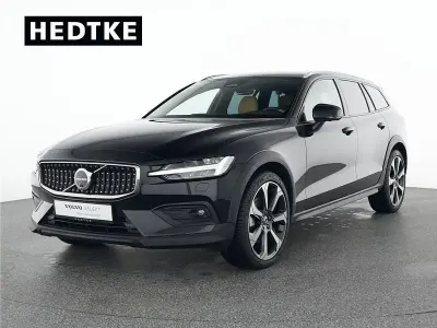 Usata Volvo V60 CC Ultimate 197 CV (144 kW) 2024 Nero Station wagon