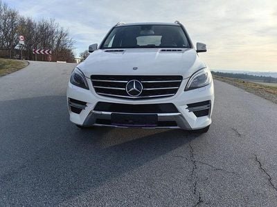 Gebraucht Mercedes ML350 AMG line 258 PS (189 kW) 2012 Weiß SUV