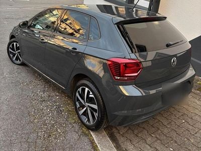 Usata VW Polo Comfortline 95 CV (69 kW) 2018 Grigio Utilitaria