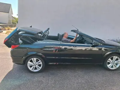 Gebraucht Opel Astra 115 PS (84 kW) 2010 Schwarz Cabrio