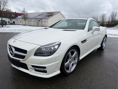Gebraucht Mercedes SLK200 AMG 184 PS (135 kW) 2011 Diamantweiss designo Cabrio