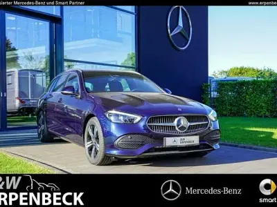 Gebraucht Mercedes C220 Avantgarde 200 PS (147 kW) 2022 Cavansitblau Kombi