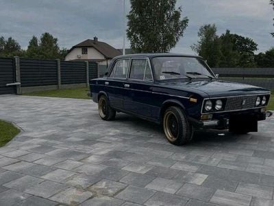 Second-hand Lada 2106 335 CP (246 kW) 1986 Albastru Berlinǎ