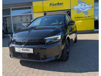 Gebraucht Opel Corsa 101 PS (74 kW) 2024 Schwarz perla nera (metallic) Kleinwagen