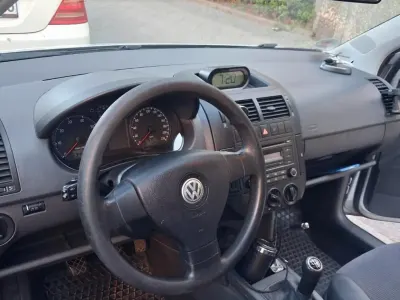 Gebraucht VW Polo 83 PS (61 kW) 2007 Grau Kleinwagen