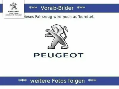 Usata Peugeot 208 Allure 101 CV (74 kW) 2024 Grigio Utilitaria