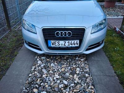 Gebraucht Audi A3 Attraction 105 PS (77 kW) 2011 Silber Kleinwagen