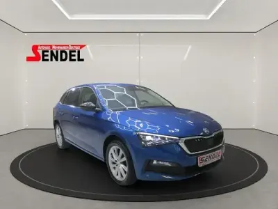 Używany Skoda Scala Style 150 KM (110 kW) 2019 Niebieski Hatchback