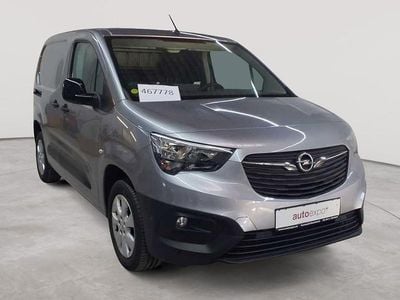 Gebraucht Opel Combo Edition 131 PS (96 kW) 2023 Kontrast grau metallic Van
