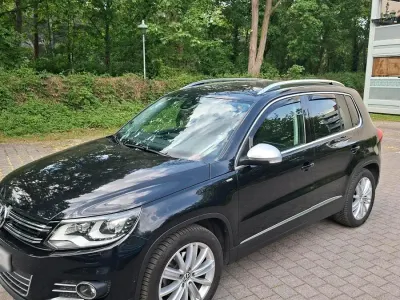 Second-hand VW Tiguan 160 CP (117 kW) 2014 Negru SUV