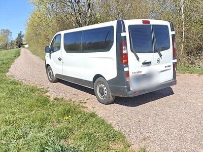 Gebraucht Opel Vivaro 125 PS (91 kW) 2017 Weiß Van / Kleinbus