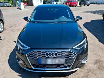 Gebraucht Audi A3 Advanced Plus 150 PS (110 kW) 2021 Limousine