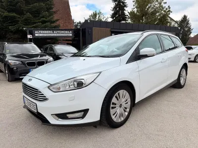 Gebraucht Ford Focus Business Edition 120 PS (88 kW) 2015 Weiß Kombi
