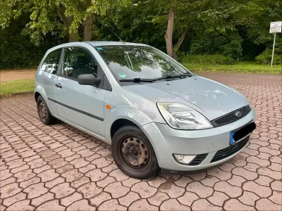 Gebraucht Ford Fiesta 70 PS (51 kW) 2003 Grau Kleinwagen