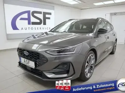 Usata Ford Focus ST-Line X 155 CV (114 kW) 2024 Grigio Station wagon