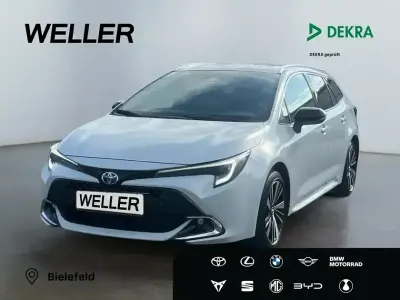 Neu Toyota Corolla 196 PS (144 kW) 2026 Grau Kombi