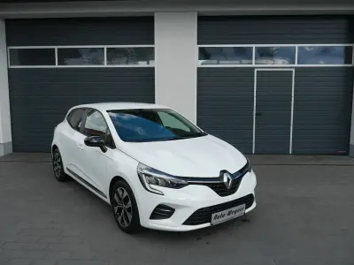 Gebraucht Renault Clio V Evolution 67 PS (49 kW) 2023 Weiß Limousine