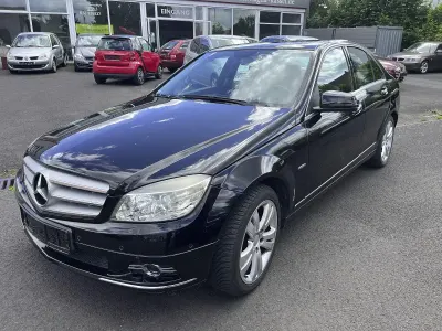 Gebraucht Mercedes C200 Avantgarde 136 PS (100 kW) 2008 Schwarz Limousine
