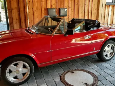 Gebraucht Fiat 124 Spider 80 PS (58 kW) 1979 Rot Cabrio