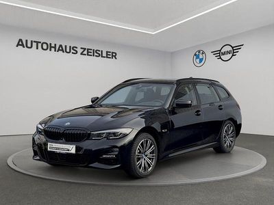 Gebraucht BMW 330e M Sport 292 PS (214 kW) 2022 Saphirschwarz Kombi