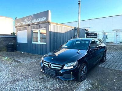 Gebraucht Mercedes C180 116 PS (85 kW) 2015 Schwarz Limousine