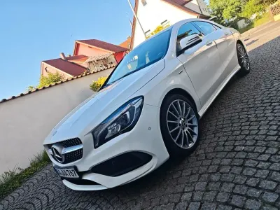 Gebraucht Mercedes CLA200 Edition 136 PS (100 kW) 2018 Weiß Limousine
