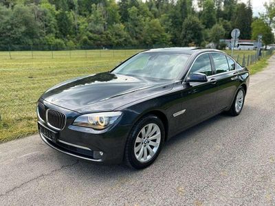 BMW 740