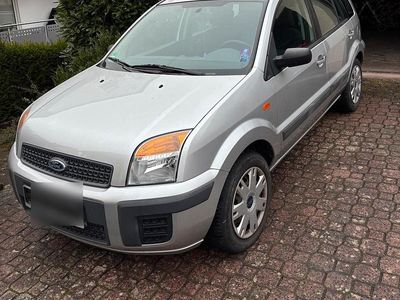 Silber Gebraucht 2007 Ford Fusion Kleinwagen | 1.990 €