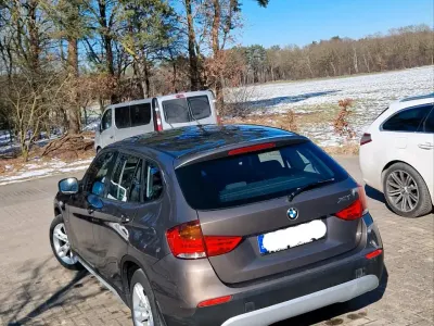 Gebraucht BMW X1 143 PS (105 kW) 2011 Violet SUV