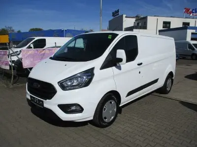 Używany Ford Transit Custom 131 KM (96 kW) 2022 Biały Minivan