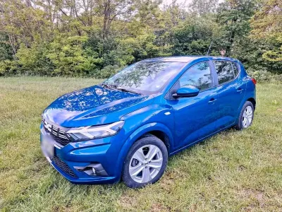 Gebraucht Dacia Sandero Expression 91 PS (66 kW) 2023 Blau Limousine