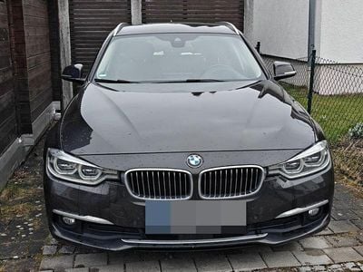 Gebraucht BMW 320 Luxury Line 163 PS (119 kW) 2015 Grau Kombi