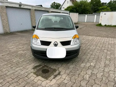 Gebraucht Renault Modus 88 PS (64 kW) 2005 Silber Van / Kleinbus