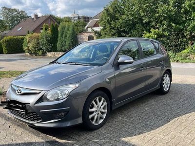 gebraucht Hyundai i30 CW 1.6 CRDi 66 kW Edition20 Edition20