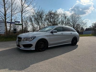 Usata Mercedes CLA250 211 CV (155 kW) 2015 Argento Berlina