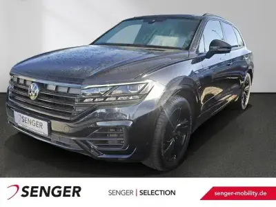 Begagnad VW Touareg R 462 HK (339 kW) 2020 Blå SUV